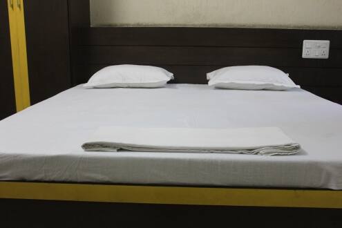 Hotel Arneja, Jalandhar 4